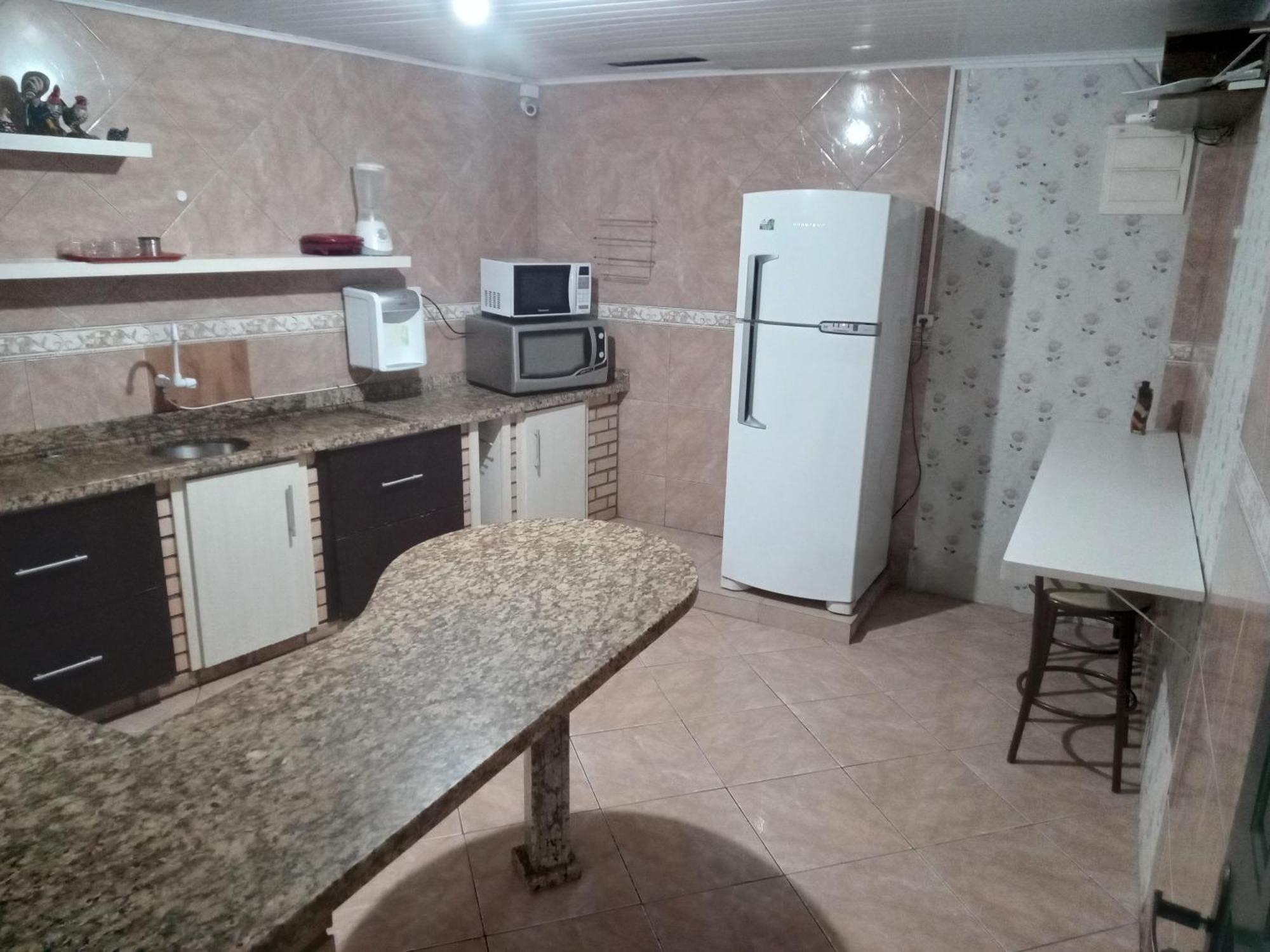 פנייה Suites Economicas Beto Carreiro Word מראה חיצוני תמונה